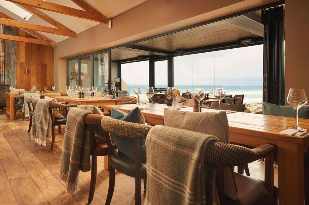Port William Inn 틴태절 외부 사진