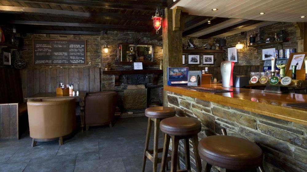Port William Inn 틴태절 외부 사진