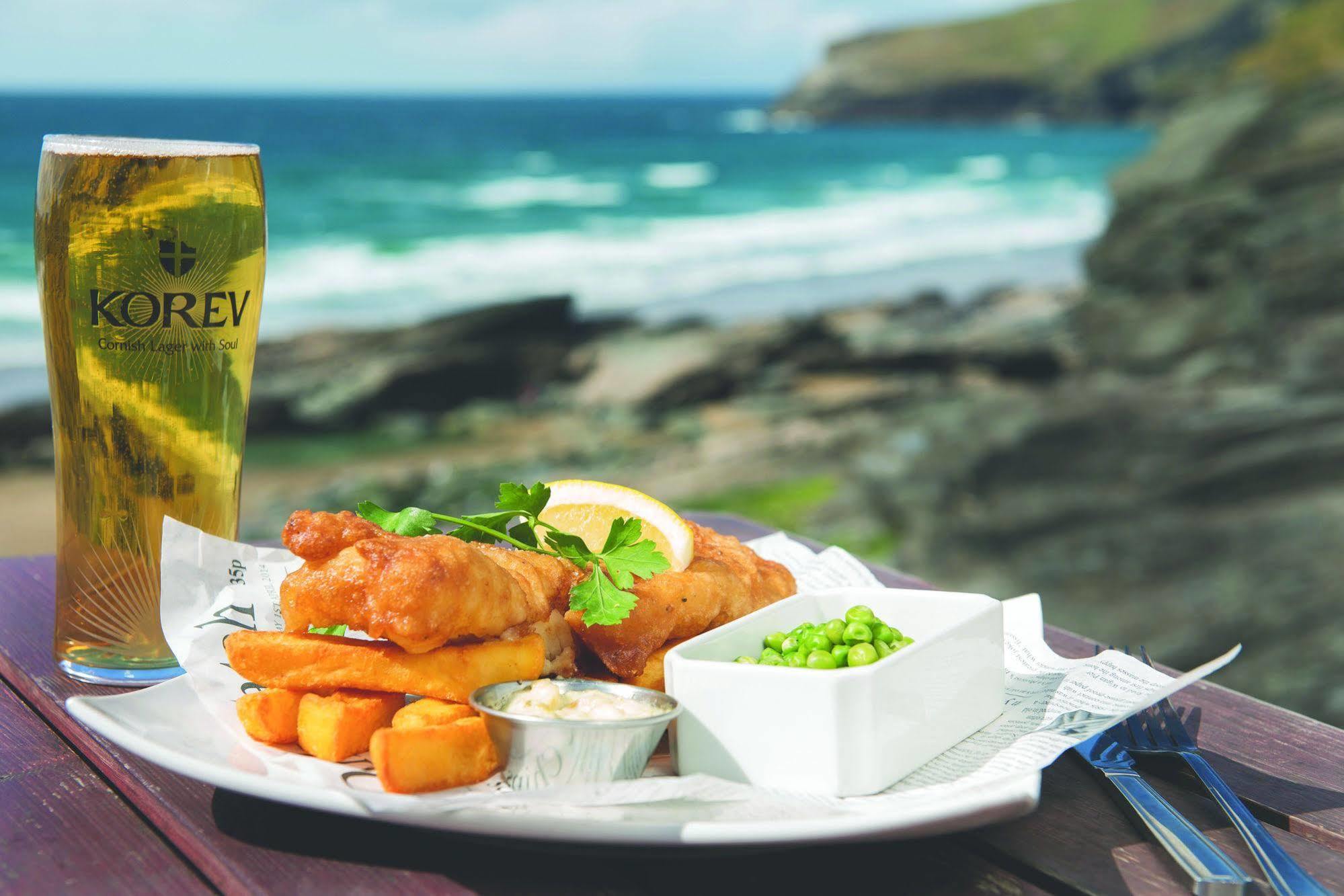 Port William Inn 틴태절 외부 사진