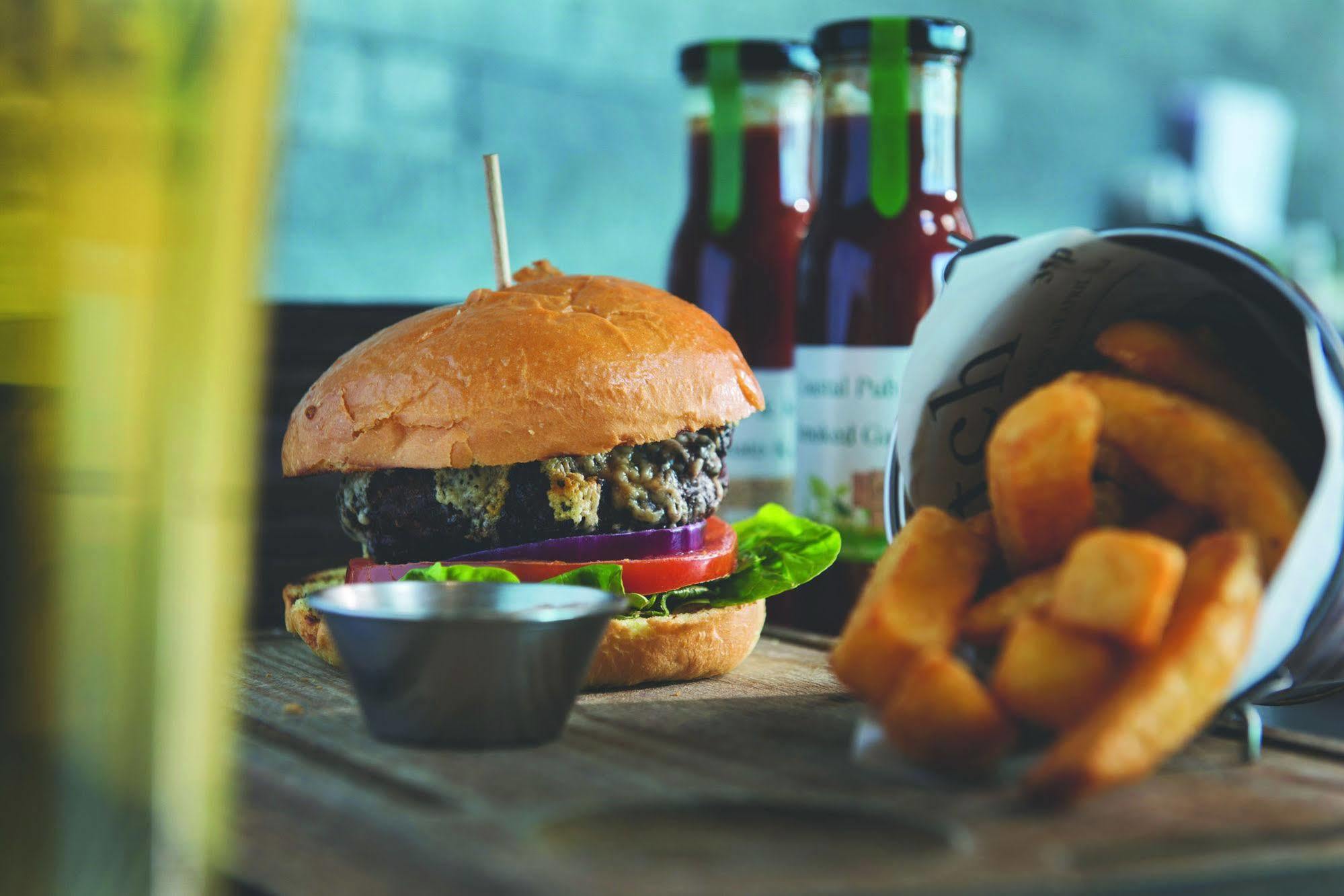Port William Inn 틴태절 외부 사진